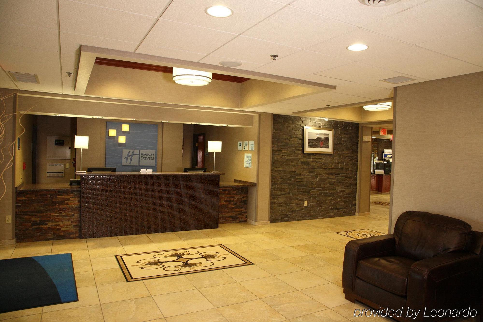 Holiday Inn Express & Suites Aberdeen By Ihg Εξωτερικό φωτογραφία