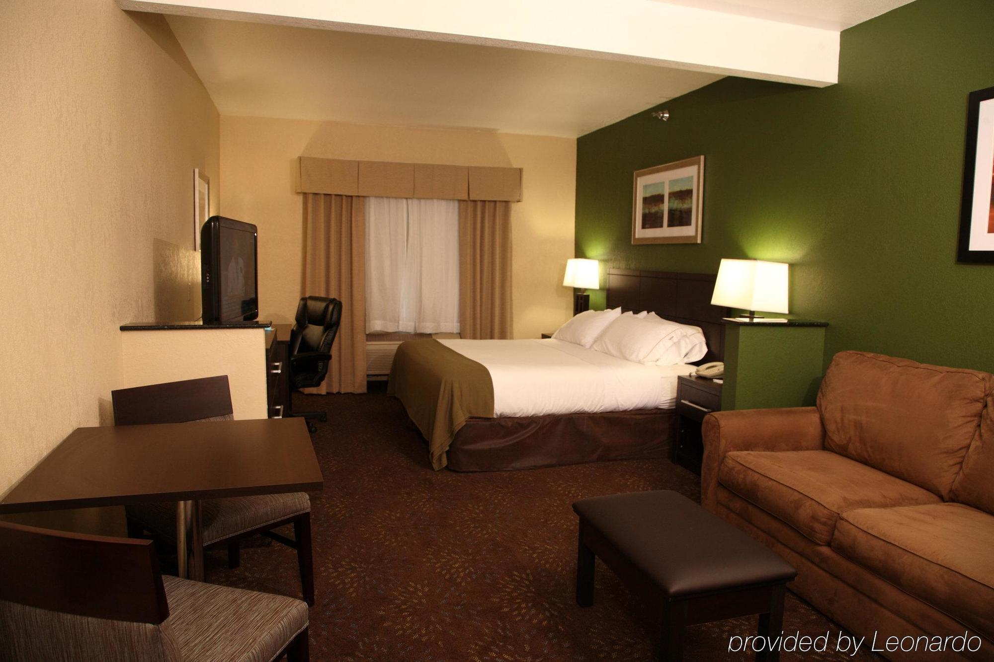 Holiday Inn Express & Suites Aberdeen By Ihg Εξωτερικό φωτογραφία