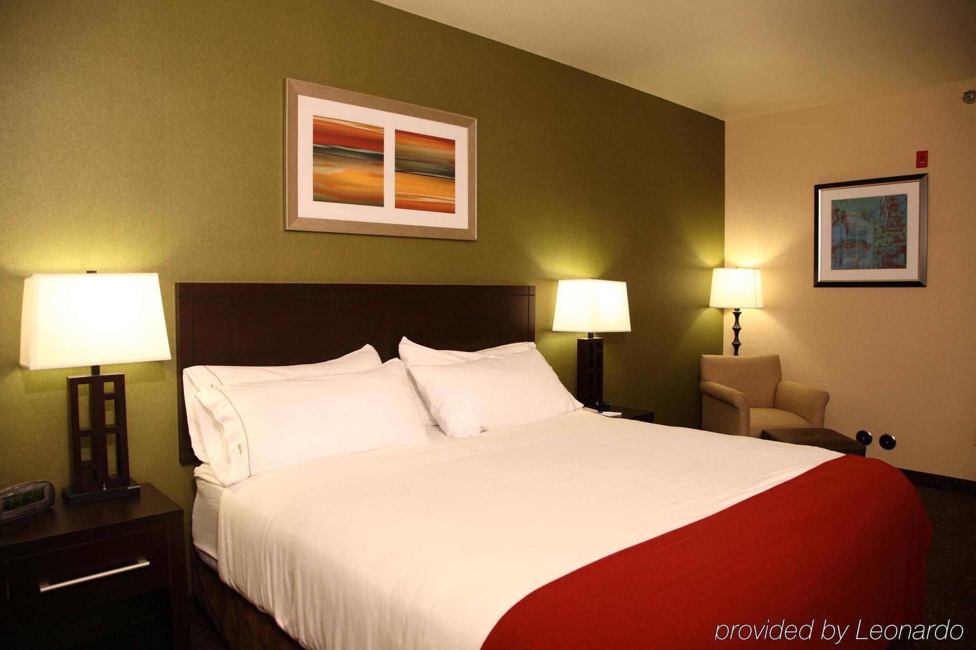 Holiday Inn Express & Suites Aberdeen By Ihg Εξωτερικό φωτογραφία