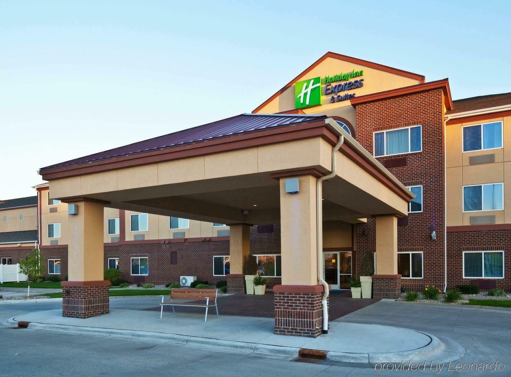 Holiday Inn Express & Suites Aberdeen By Ihg Εξωτερικό φωτογραφία