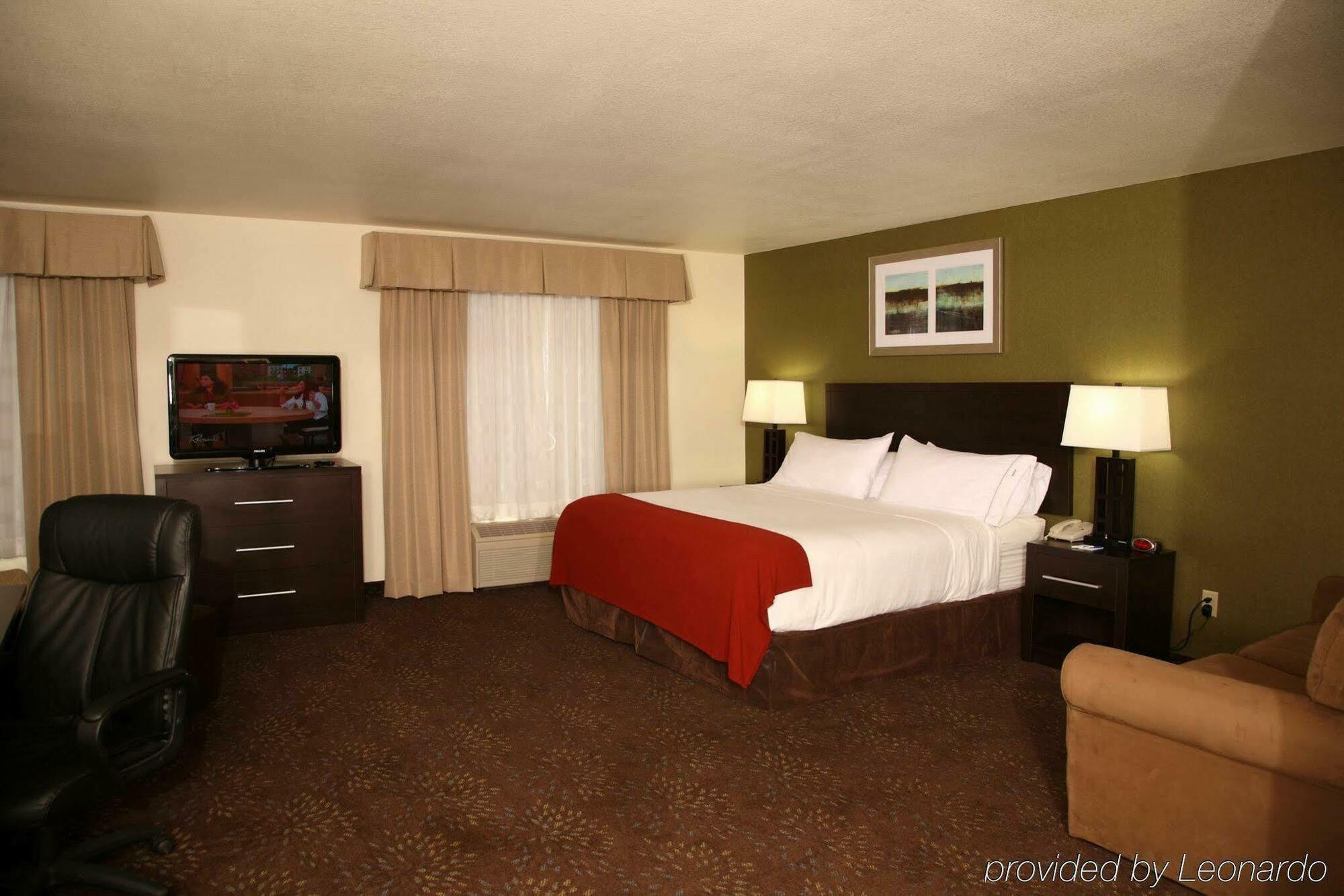 Holiday Inn Express & Suites Aberdeen By Ihg Εξωτερικό φωτογραφία